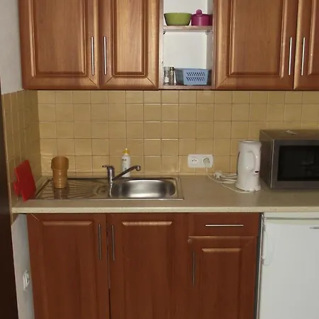 Typu Olszyna 27 * 尤斯托尼莫斯基